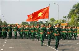 Phát huy truyền thống anh hùng, xây dựng Quân đội nhân dân Việt Nam vững mạnh làm nòng cốt cho sự nghiệp quốc phòng toàn dân